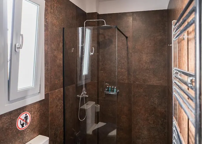 Uranides Luxury Karterádos