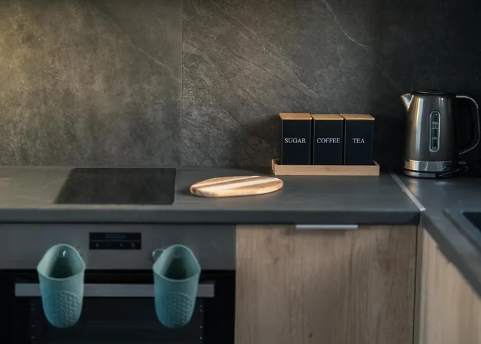 Uranides Luxury Karterados (Santorini)